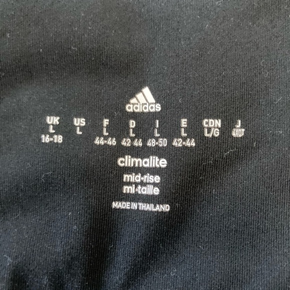 🖤adidas - Women’s climalite active wear crops - Picture 3 of 7